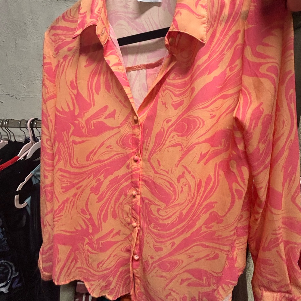 Princess Polly Pink & Peach Swirl Button-Down Shirt